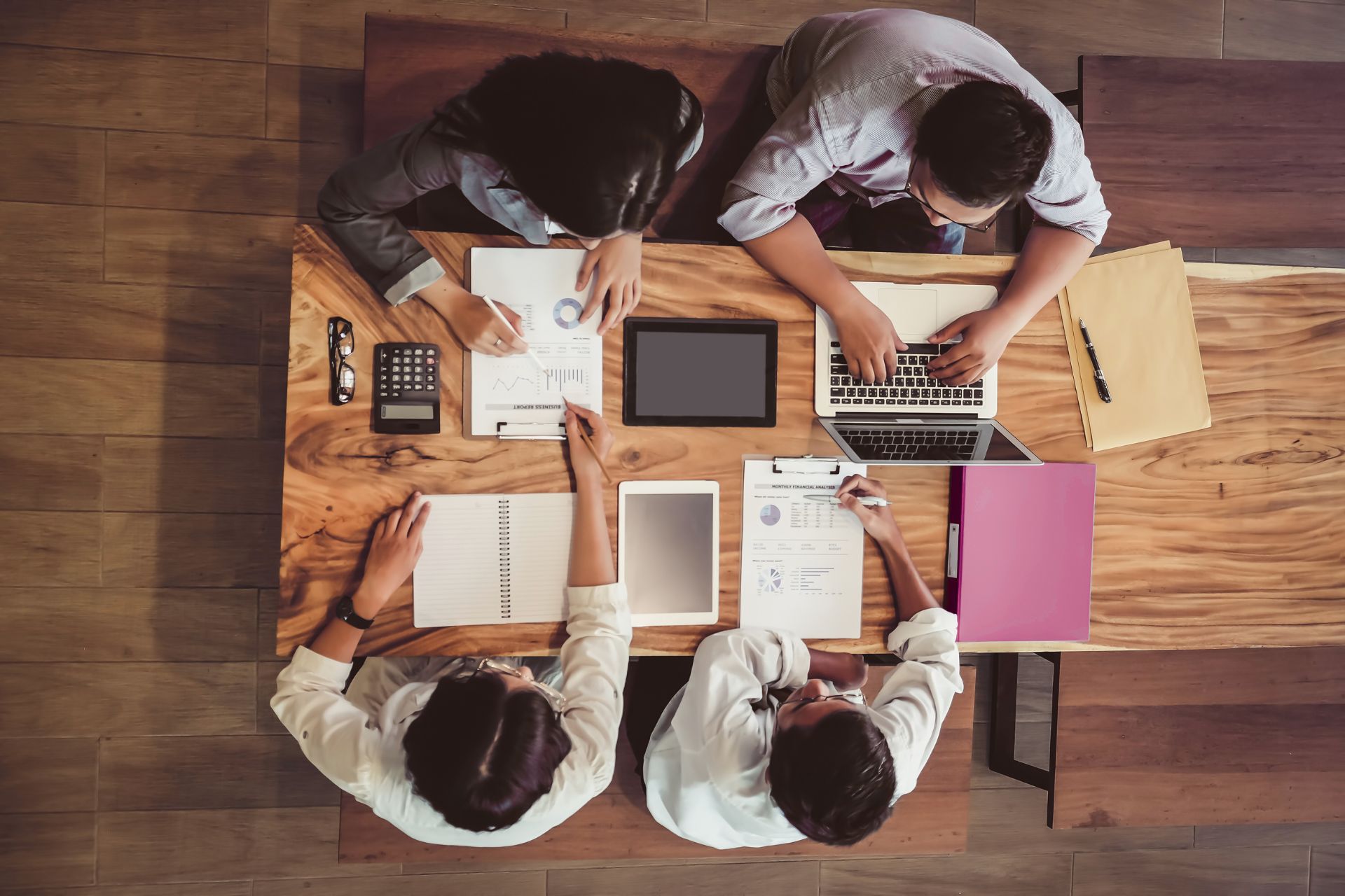 Cómo elegir la mejor asesoría laboral